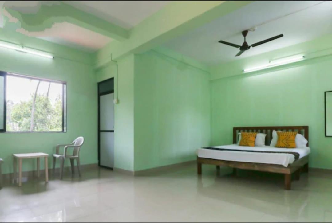 Dlite Beach Grove Cottages Alibaug Exterior foto