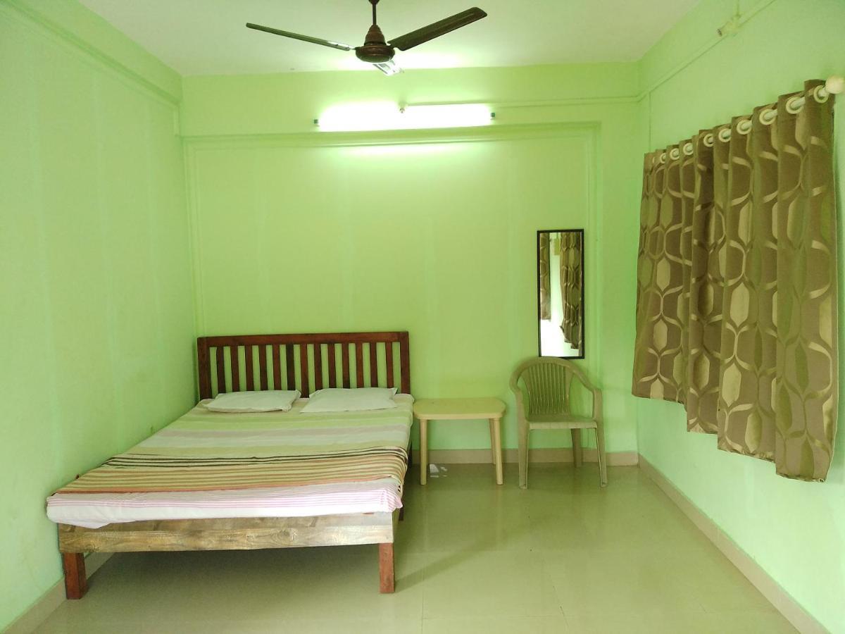 Dlite Beach Grove Cottages Alibaug Quarto foto